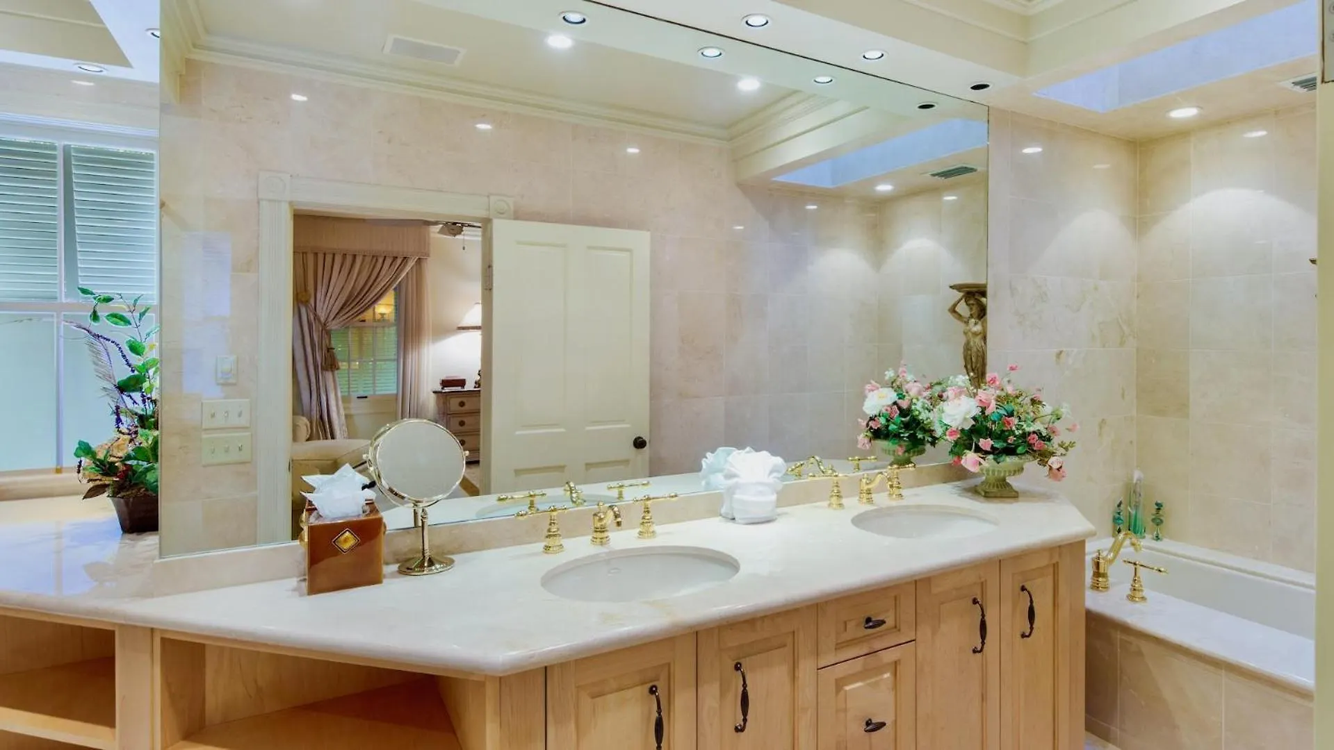 Grand Key Oasis By Last Key Realty Key West